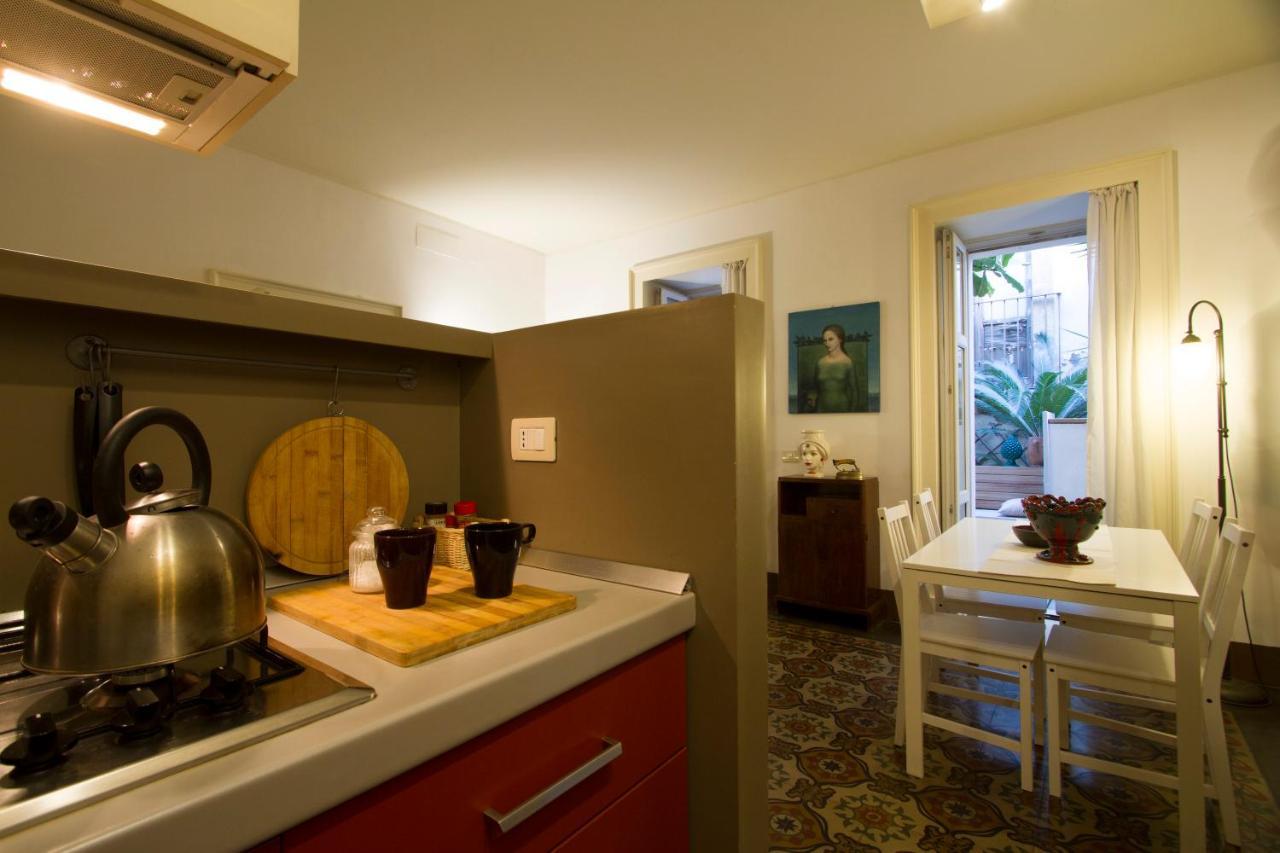 Tre Vie Apartment Con Terrazzo Giardino Pensile Катания Экстерьер фото