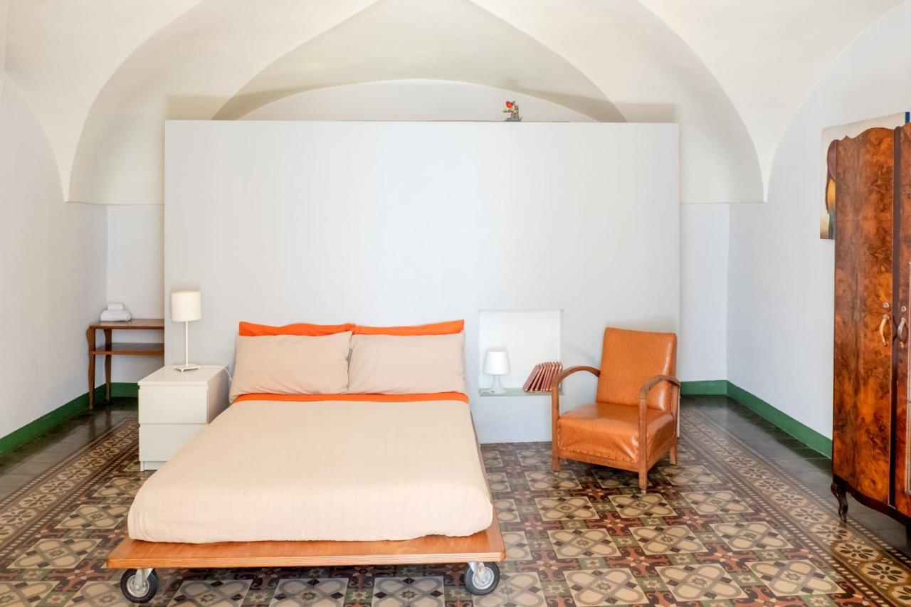 Tre Vie Apartment Con Terrazzo Giardino Pensile Катания Экстерьер фото