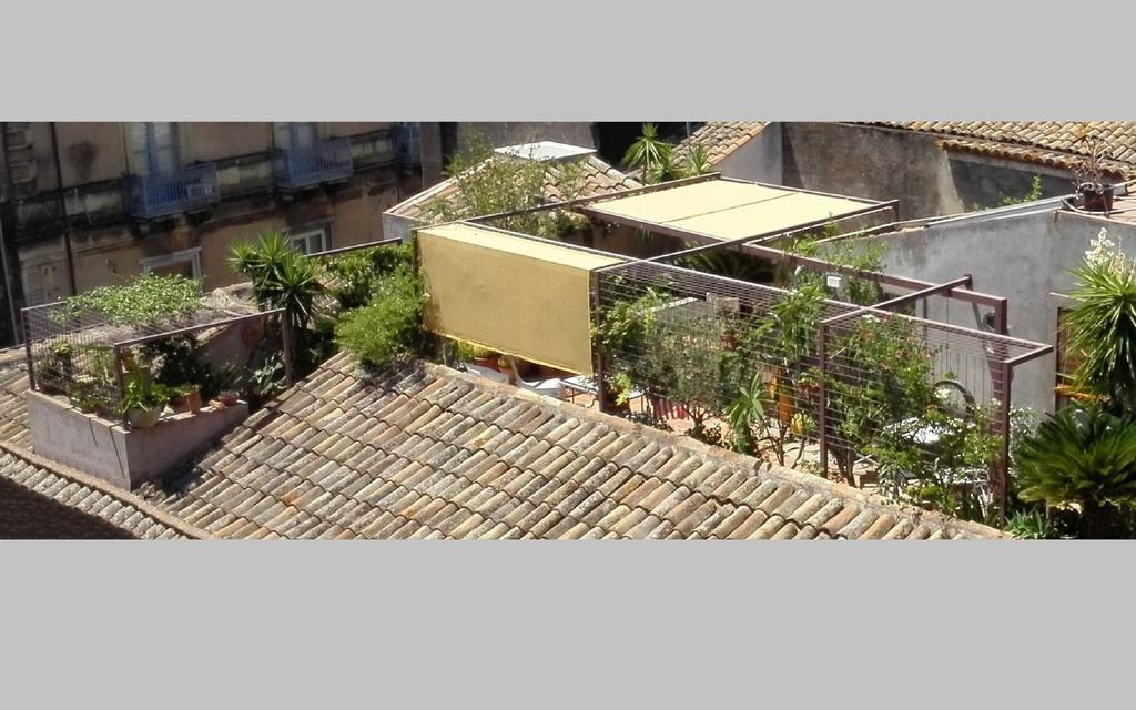 Tre Vie Apartment Con Terrazzo Giardino Pensile Катания Экстерьер фото